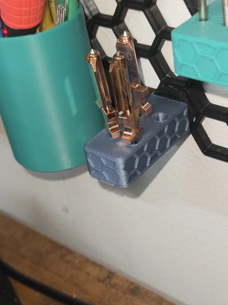 Giá Treo Đầu Phun Nozzle Cho Bảng Honeycomb Storage Wall - Image 1