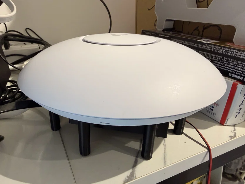 Tấm lưng Unifi U7 Pro kèm stand gắn quạt - Image 2