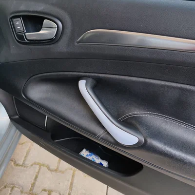 Ốp tay nắm cửa trong Ford Mondeo Mk4 - Giải pháp thay thế 3D tiết kiệm