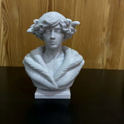 Sidonie Gabrielle Colette – Buste