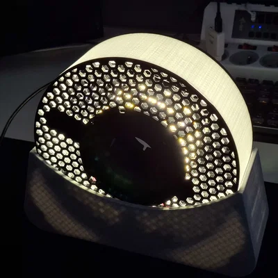 Đèn Kinetic (PRUSAMENT Upcycle)