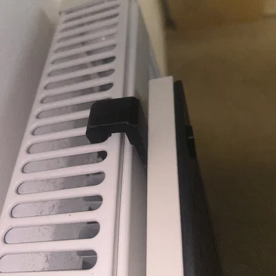 Móc Treo Radiator Có Lỗ Bắt Vít (Radiator Hook with Screw Holes)