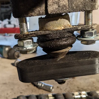 Tool tháo ball joint Volvo P2 (Volvo P2 Ball Joint Removal Tool)