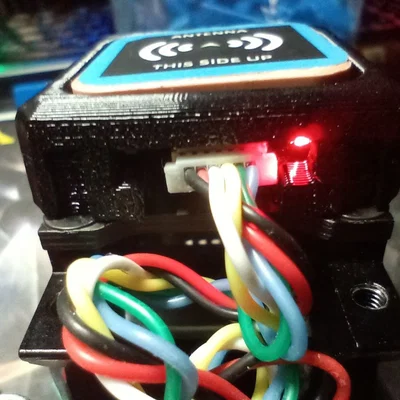 Remix gá GPS GEPRC Mark 5 — phản xạ LED góc nghiêng / xem trạng thái