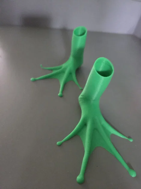 Bàn Chân Ếch Đeo Ngón Tay (Frog Feet Finger Fidget) - Image 3