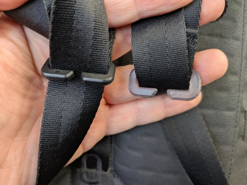 Clip khóa dây đeo Peak Design (Peak design strap clip) - Image 1