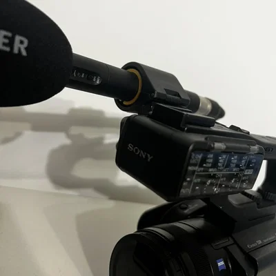 Adapter gắn shotgun mic cho Sony NX80/PXW-Z90/XLR-H1 (Sennheiser MKE300)