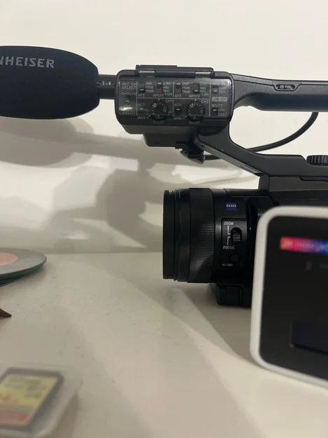 Adapter gắn shotgun mic cho Sony NX80/PXW-Z90/XLR-H1 (Sennheiser MKE300) - Image 4