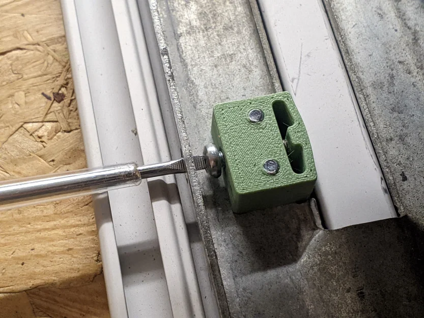 Miếng insert ray dẫn hướng cho Festo ATF 55 (Guide Track Insert) - Image 1