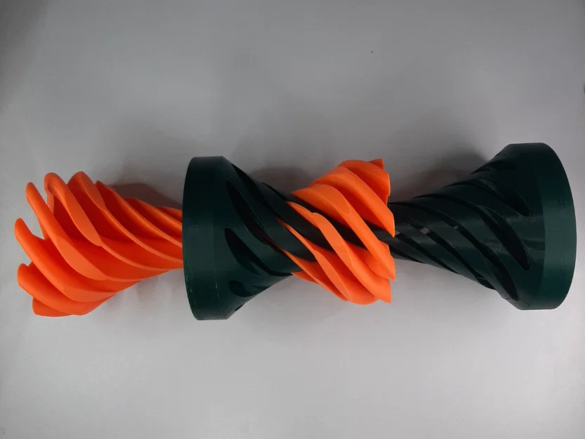 BIG EDITION IMPOSSIBLE PASSTHROUGH FIDGET TOY - Image 1