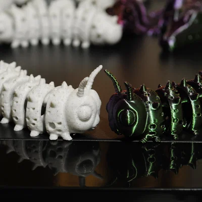 Mô hình chú sâu linh hoạt Flexy Caterpillar in 3D cực dễ thương
