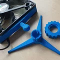 Giá đỡ quạt – quạt để bàn (Fan holder - desk fan) - Thumbnail 1
