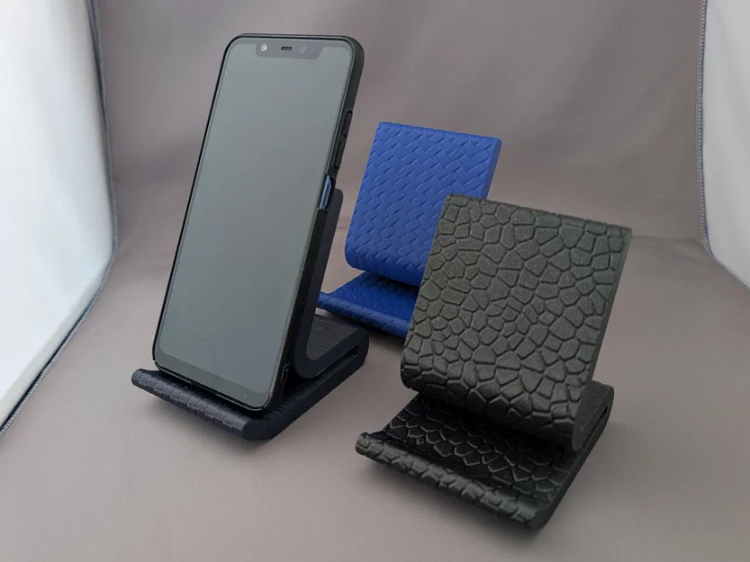 Giá đỡ điện thoại in 3D với 3 kiểu họa tiết vân bề mặt độc đáo - Image 1