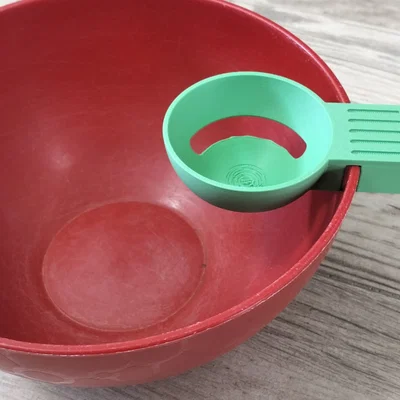 Dụng cụ tách lòng đỏ trứng bằng in 3D tiện lợi cho nhà bếp
