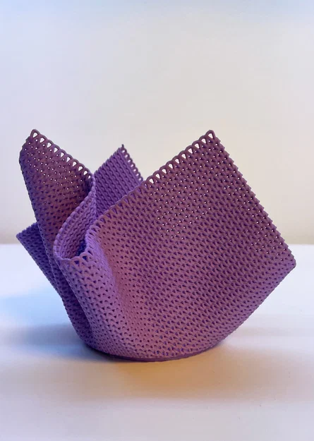 Bình hoa mô phỏng vải đan (Simulated Knit Vase) độc đáo - Image 2