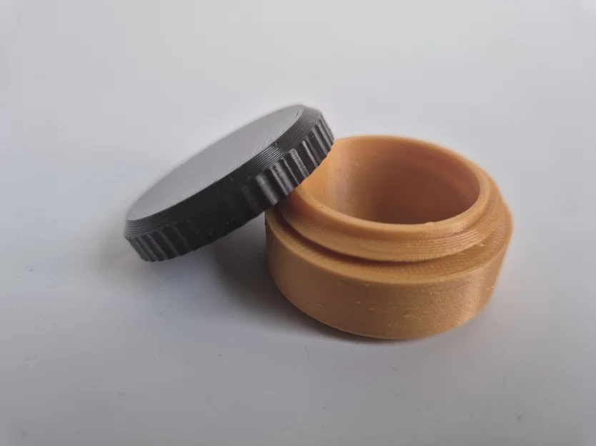Hũ Kem 10ml Nắp Vặn (Cream Container 10ml with Screw Lid) - Image 1