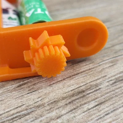 Dụng cụ ép kem đánh răng Toothpaste Squeezer V2 tiện lợi