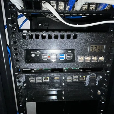 Rack 10" cho Topton N100 (2U) – Front I/O, 4 NIC & đo nhiệt/ẩm