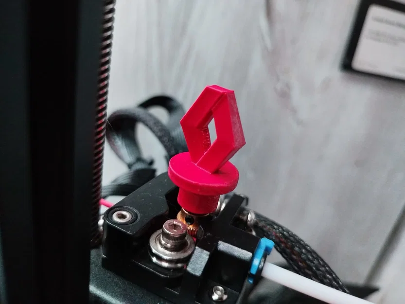 Núm vặn Extruder phong cách logo Renault cho Ender 3 V2 Neo - Image 1