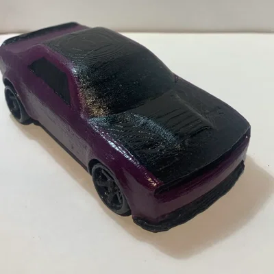 Bản sao Dodge Challenger Hellca ngoài đời thật (Replica)