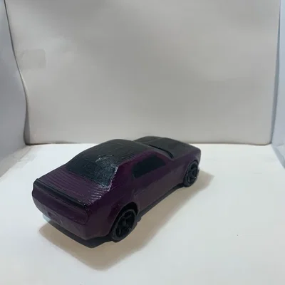 Bản sao Dodge Challenger Hellca ngoài đời thật (Replica)