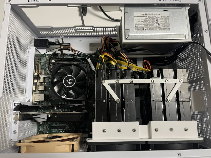 Giá gắn 6 ổ HDD 3.5" sang 2 quạt 120mm (6x3.5 hdd to 2x 120mm fan mount) - Image 1