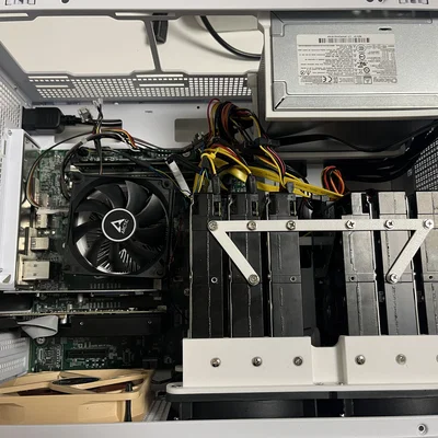Giá gắn 6 ổ HDD 3.5" sang 2 quạt 120mm (6x3.5 hdd to 2x 120mm fan mount)