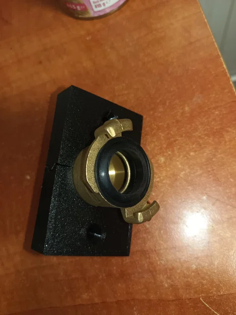 Ngàm treo tường cố định khớp nối ống nước 1 inch (Hose Coupling Holder) - Image 1