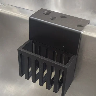 Giá để Sponge có lỗ thoát nước gắn vách ngăn bồn rửa