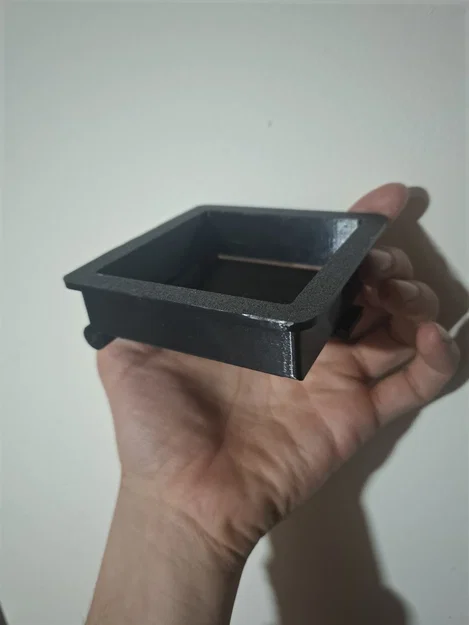 TotGuard: Nắp bảo vệ ổ cắm điện an toàn cho bé - File in 3D - Image 3