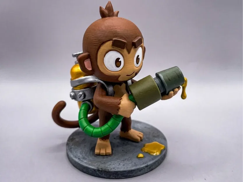 Mô hình Figurine Glue Gunner (Bloons TD 6) - Image 1