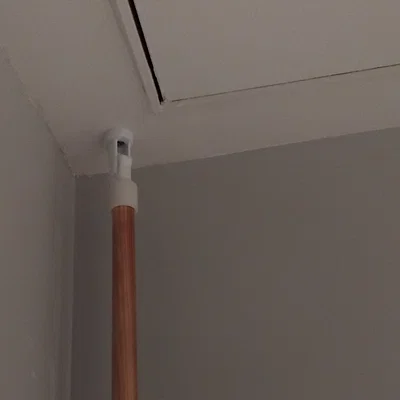 Ngàm giữ móc trần cho cây kéo thang gác mái (Attic stairs pull rod roof hook holder)