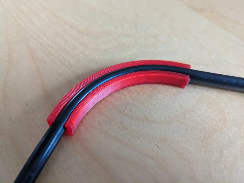 Clip bo cong 90° cho ống Gardena Micro Drip 4/7 mm - Image 1