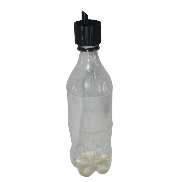 Đầu rót cho bình dầu olive (PET & chai thủy tinh) – Olive Oil Dispenser Spout - Image 2
