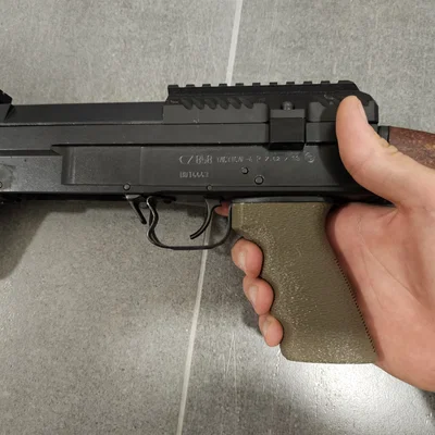 Tay cầm pistol vz 58 (ergonomic)