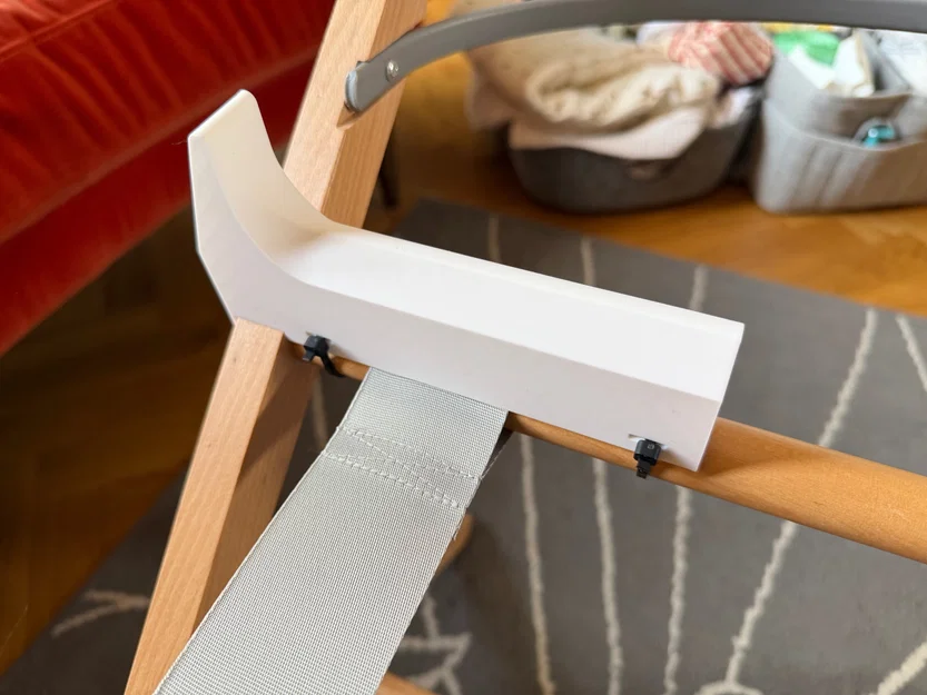 Phụ kiện nâng nghiêng cho nôi SnuzBaskit (Tilt Extension) in 3D - Image 1