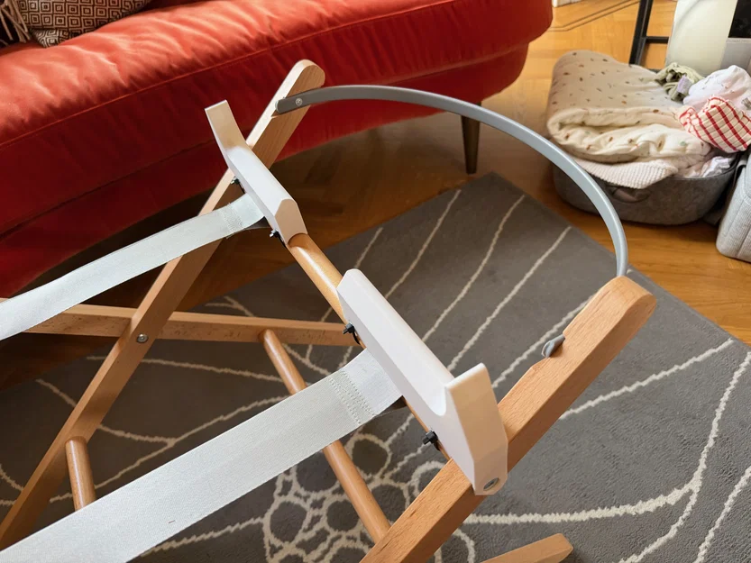 Phụ kiện nâng nghiêng cho nôi SnuzBaskit (Tilt Extension) in 3D - Image 2