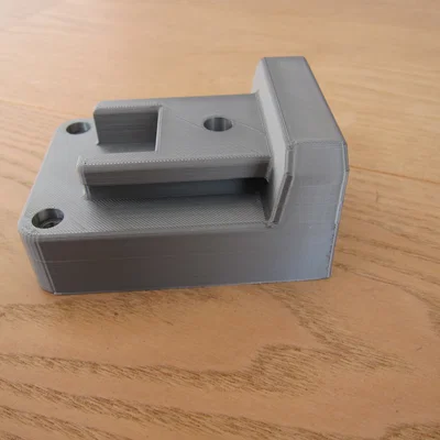 Giá đỡ dụng cụ Milwaukee (tương thích clip)