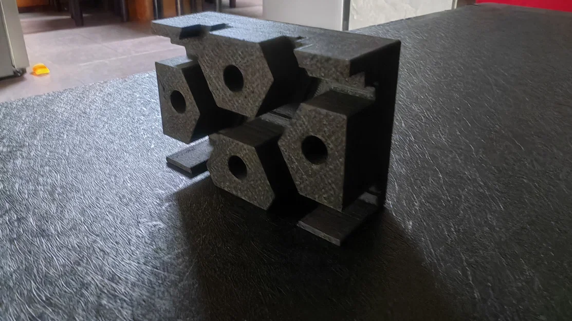 Gá gắn tường cho Vertical Honeycomb Laptop Stand/Comic Book Holder - Image 8
