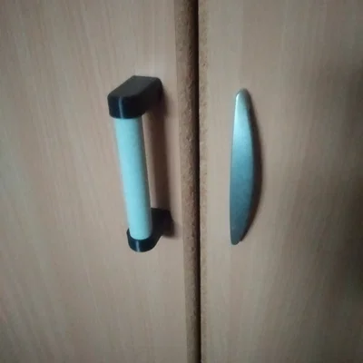 Tay nắm DIY đa năng: In 3D kết hợp ống PVC (Universal Handle Hybrid)