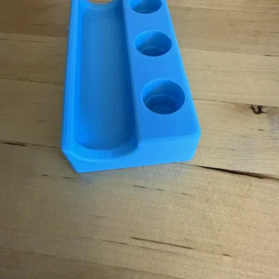 Giá đỡ 3 Dinky Dip kèm khay và rãnh gác bút