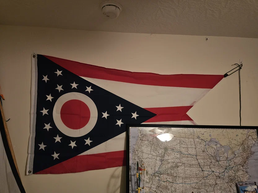 Giá đỡ ghim bấm cờ (Flag thumbtack holder) - Image 1