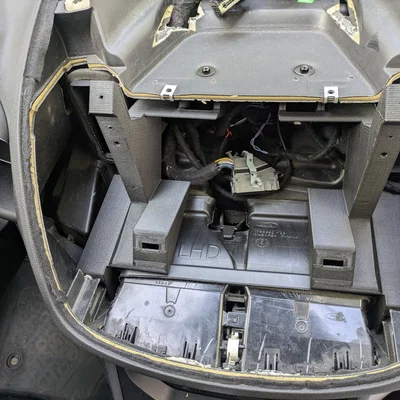 Giá đỡ Ford Kuga 2 lắp Sync 3 (Sync3 mount)