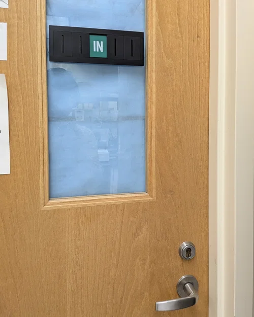 Bảng treo cửa văn phòng (Office door sign) - Image 2