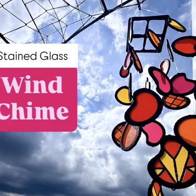 Chuông gió hoặc Suncatcher kính màu (Stained Glass)
