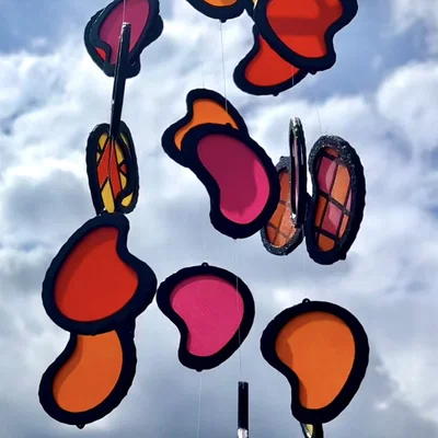 Chuông gió hoặc Suncatcher kính màu (Stained Glass)