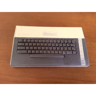 Vỏ Atari 800XL tỉ lệ 1:3 cho Raspberry Pi Model A+