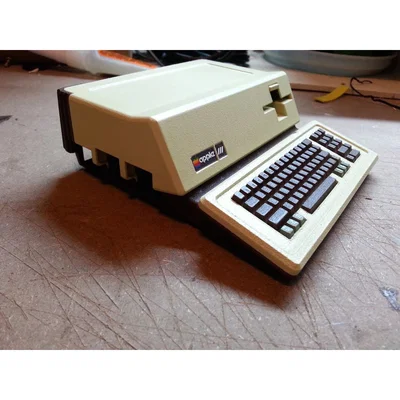Vỏ Raspberry Pi dạng Apple III (Apple ///) tỉ lệ 1:4
