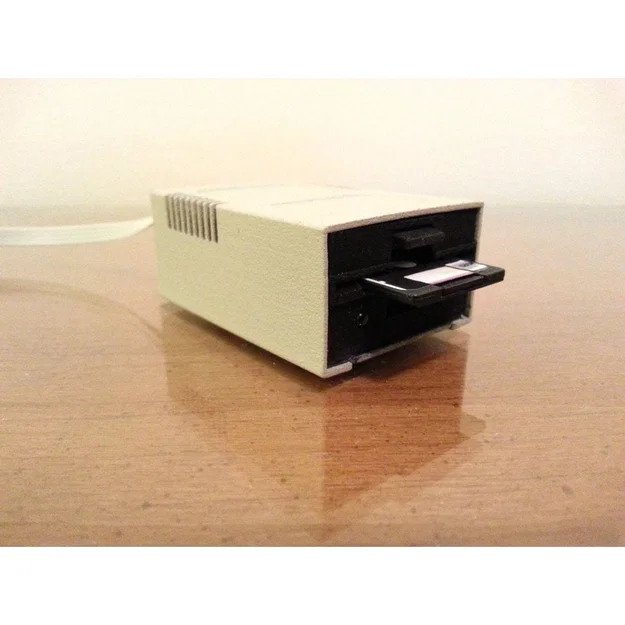 Vỏ đầu đọc thẻ SD kiểu Apple Disk II (Disk ][) - Image 6