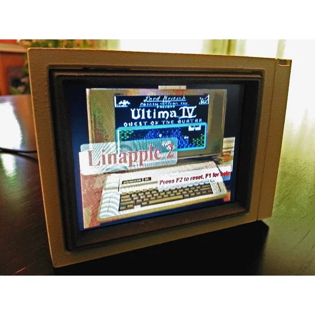 Apple Monitor II 3.5'' LCD - Image 4